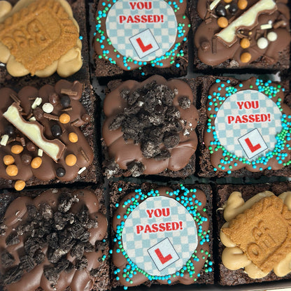 'You Passed🚗' Brownie Box