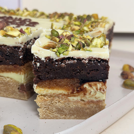 Pistachio Tiramisu Cookie Slab